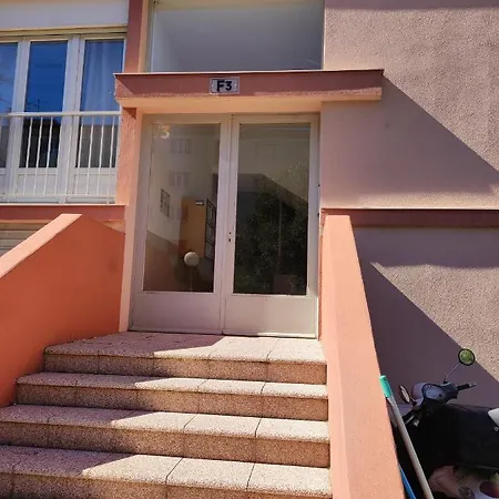 Au De Ronan Apartamento *